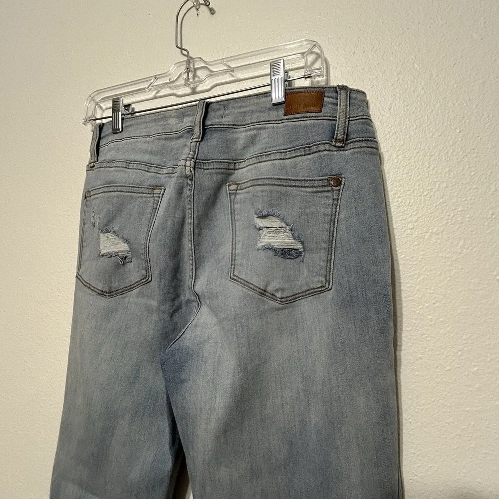 Judy Blue Skinny Fit Light Wash Denim Blue Jeans Womens Size 9/29 Floral Details